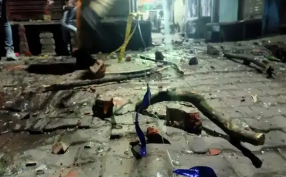  Hindu youths attacked by Shahzad and his associates for seeking donations for Holika Dahan, stones pelted 