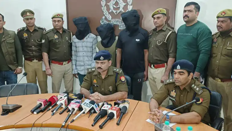  Junaid and accomplices rape a woman upon discovering her Hindu identity in Ghaziabad, UP, while sparing the Muslim couple accompanying her