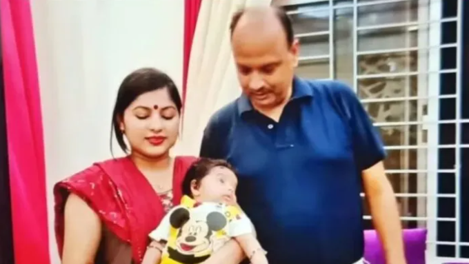 Bangladeshi woman blackmails Hindu man with his private pictures, pressures him to convert and sign Nikah documents