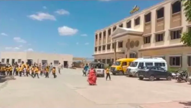 Muslim teacher brainwashes Hindu children in Gujarat's school by distorting history to extol Islam, parents say child using terms like ‘Ammi-Abbu’ to call his mother and father at home