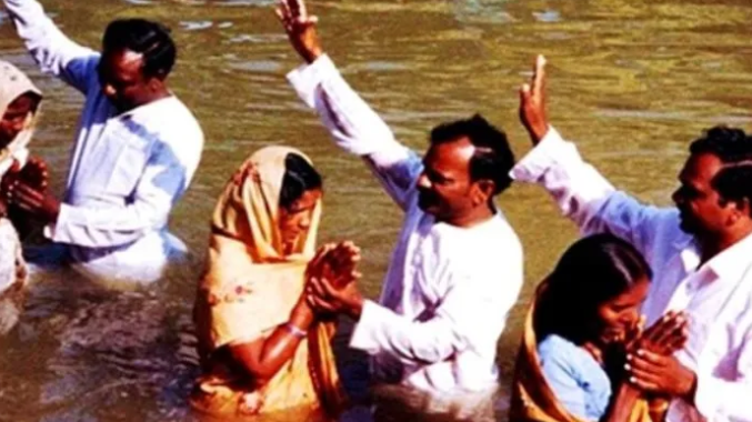 Christian missionaries lure 25 tribals with monetary inducements and health benefits to convert them to Christianity