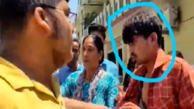 Shopkeeper Atharuddin sends obscene messages, molests and threatens to abduct minor Hindu girl who came for mobile recharge, had pretended to be Sikh