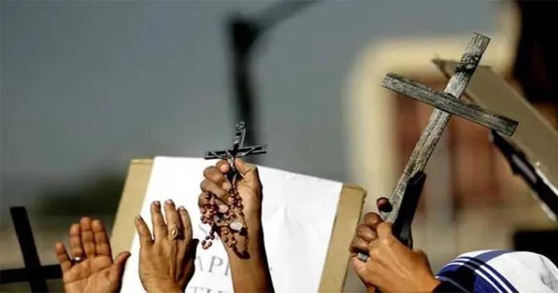 Six Christian evangalists in Chhattisgarh deceptively convert villagers to Christianity under the guise of medical treatment, arrested