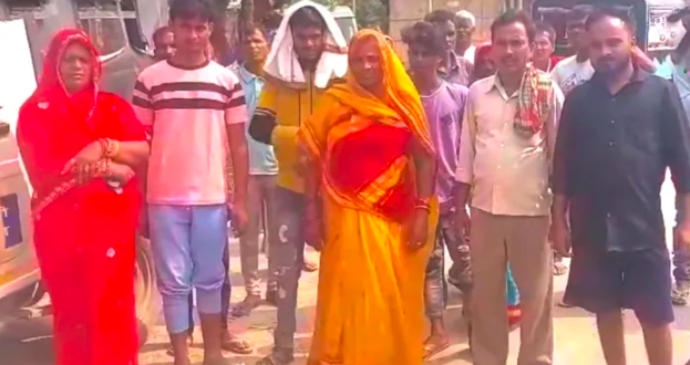 Muslim youths hurl casteist slurs, assault Maha Dalit villagers and misbehave with women for asking not to consume intoxicants