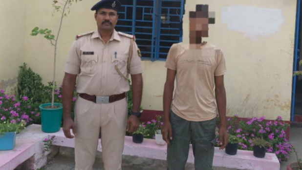 Muhammad Azad arrested in Darbhanga for throwing a brick on one Raj Kapoor Sharma's head and killing him