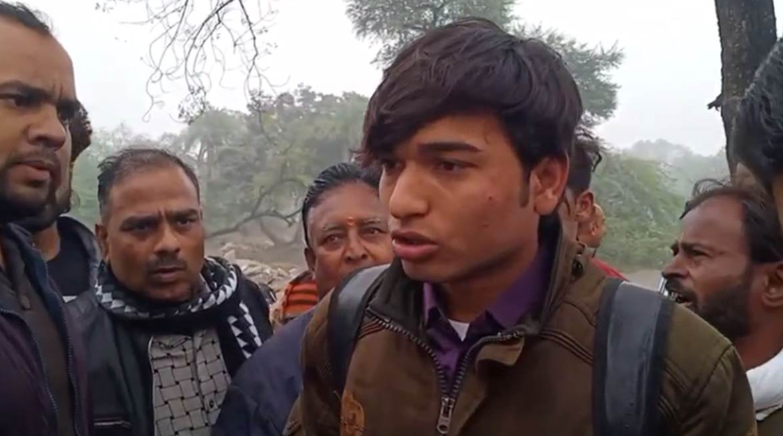 Umar poses as 'Amar,' traps a 10th standard girl, caught trying to elope 