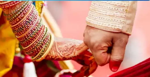 Hindu family threatened by influential Muslims to convert or migrate