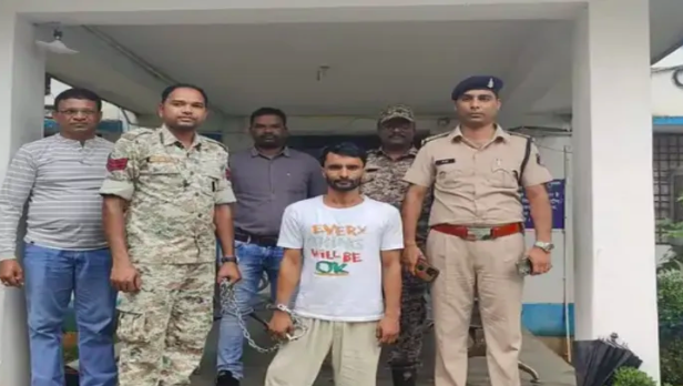 Muslim man pretends to be Hindu to lure Hindu woman, abandons her after establishing a sexual relationship