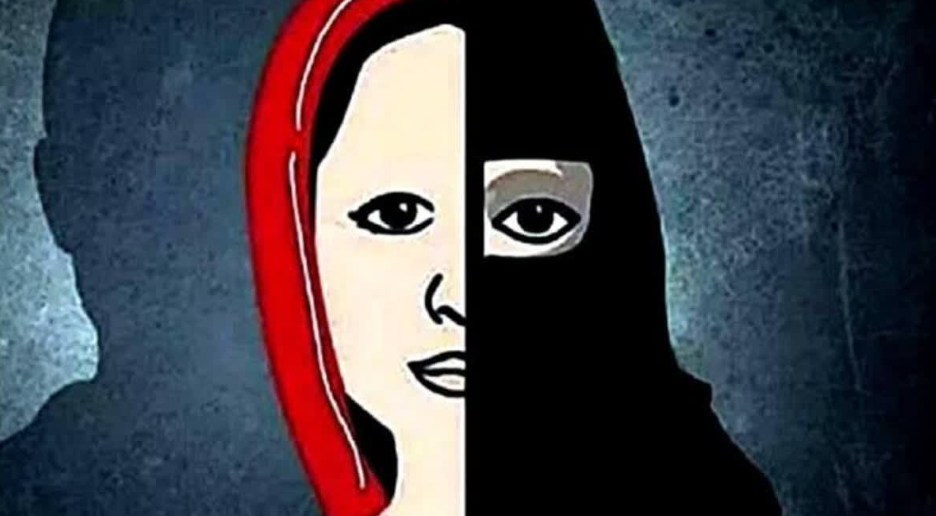 Sufiyan poses as Hindu, wearing a sacred thread and applying a tilak, to befriend Hindu girl, kills her after she refuses to convert
