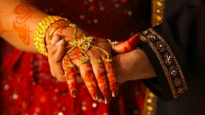 Muslim man poses as Hindu, marries Hindu victim, tortures her to convert to Islam post marriage 