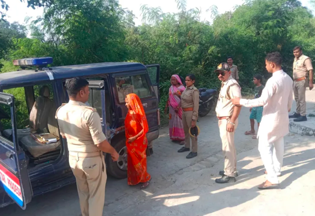 Christian missionaries conduct conversion meeting in Amethi's village, offer poor Hindus money and jobs
