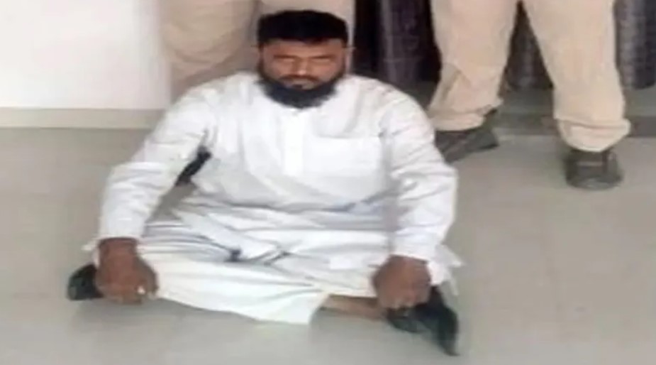 Muslim man arrested for sexually exploiting women, media mislabels perpetrator as Hindu religious practitioner
