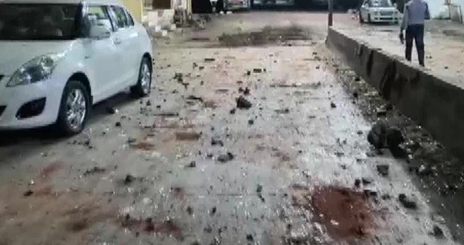 Hindu religious procession gets attacked by Muslim mob as it passes a mosque