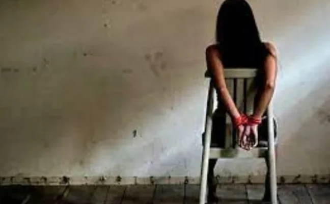 Muslim man kidnaps three minor Hindu girls, threatens them with harm to prevent any escape attempts
