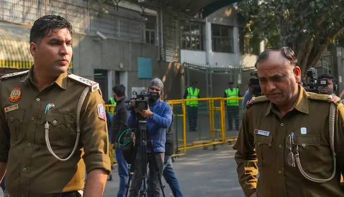 Delhi schools mailed bomb threats in the name of Islam, calls bombing punishment from Allah for not submitting to Islam