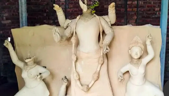 Idol of the Goddess vandalised in a Hindu temple in Bangladesh