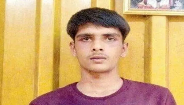 Three Hindu men stabbed by Muslim man in Mumbai