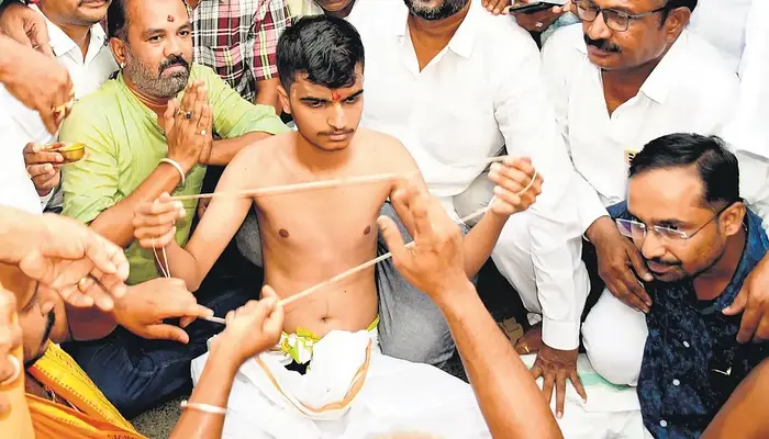 Hindu student targeted over religious identity: Asked to remove Janeu or skip NEET exam