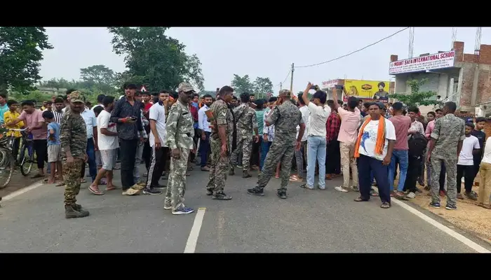 Hindu devotees targeted while practising faith: Muslim men assault Kanwariyas carrying holy water to Babadham in Deoghar