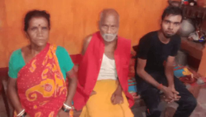 Hindu priest and his family brutally attacked and looted by unknown miscreants 