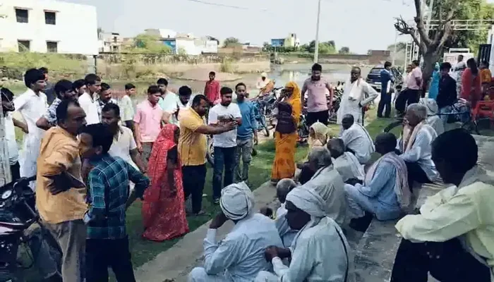 Hindu villagers, including children, targeted and offered inducements for conversion; asked to abandon Hindu deities