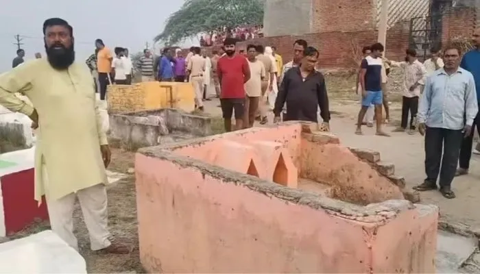 Hindu temple attacked, sacred idols desecrated by Muslims amidst Diwali celebrations in Uttar Pradesh