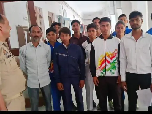 Minor Hindu girls coerced to abandon faith by Muslim teacher; forced to worship Allah and refrained for appying Tilak and wearing Kalava