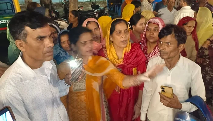 Poor Hindu family pressured and threatened to convert thier religion in Hapur, Uttar Pradesh