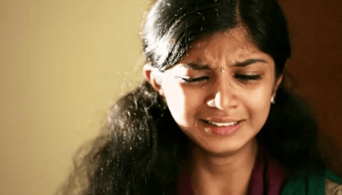 Hindu woman deceived into conversion under false promise of marriage; sexually and financially exploited by Muslim man