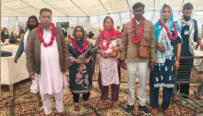 Hindu pilgrims mocked, insulted and denied entry for Nankana Sahib by Pakistan authorities