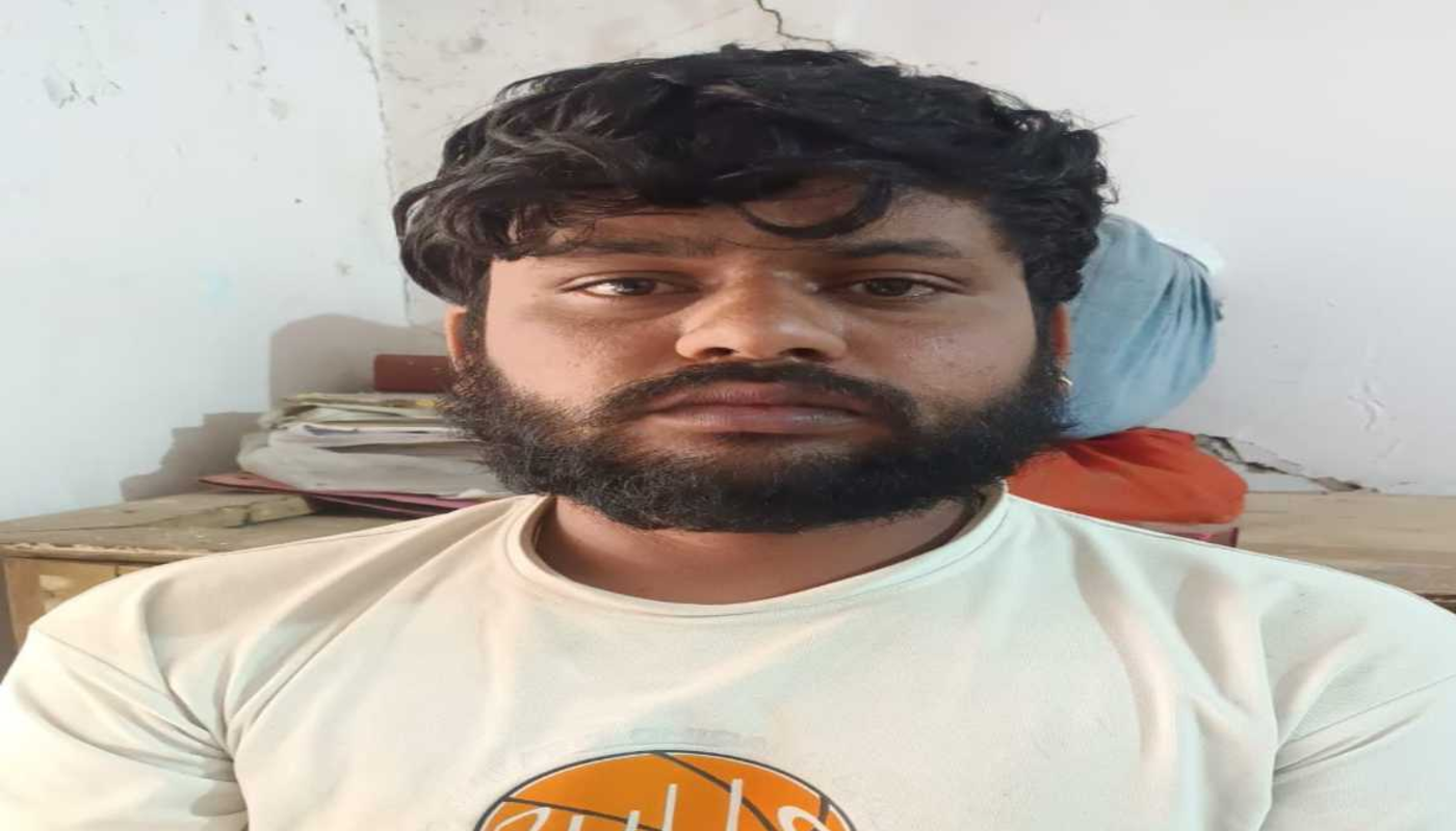 Hindu schoolgirl trapped by Muslim man, made to wear a burqa and kept with a Muslim family under a new Islamic name