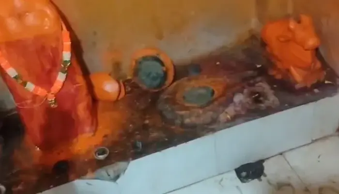 Hindu temple vandalised and Shivalinga desecrated by anti-social elements in Harda, Madhya Pradesh