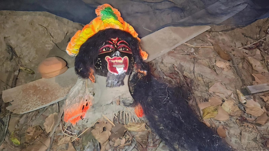 Century-old Kali mata mandir attacked and its deity vandalised amid rising attacks on Hindus in Bangladesh