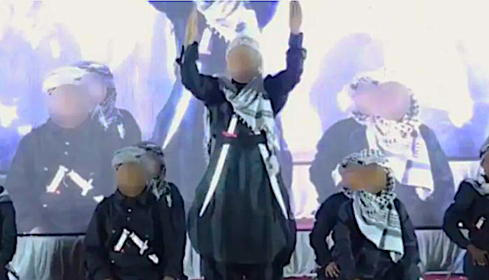 Hindu activists faces threats of legal action for highlighting children performing to violent Islamist slogan ‘Sar Tan Se Juda’ at Jalna's school event