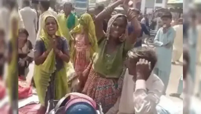 Hindu homes selectively demolished and families evicted by state authorities in Sindh, Pakistan