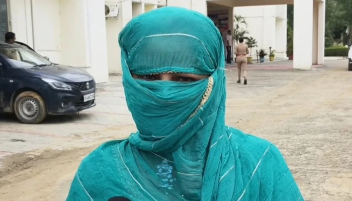 Hindu woman blackmailed with intimate videos, pressured to convert to Islam by Muslim man who trapped her 6-years-ago posing as Hindu