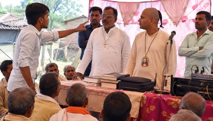 Hindu villagers targeted for conversion by Christian missionaries under guise of 'Bhagwat Katha' in Sitamarhi, Bihar