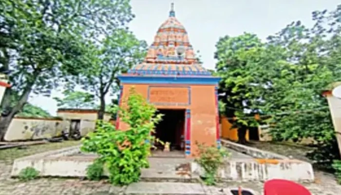Ancient Hindu temple's land illegally occupied by encroachers in West Champaran, Bihar