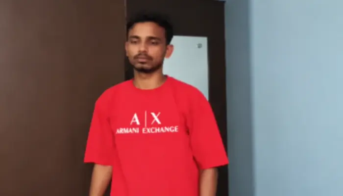 Minor Hindu girl deceived and sexually exploited by Muslim man posing as Hindu; accused’s phone contained obscene videos of several Hindu girls