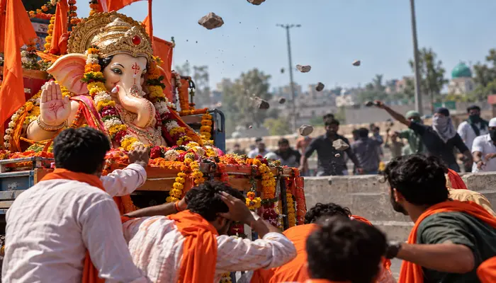 Ganesh idol pelted with stones and desecrated during immersion procession in Burhanpur, Madhya Pradesh