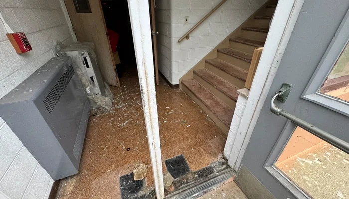 Hindu temple attacked with bricks in Ohio, United States; windows shattered and property damaged while devotees were engaged in worship